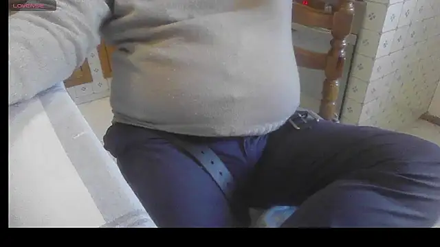 Snapshot of polloiw chatting on February 2, 2026, 11:42 am polloiw online show from February 2, 2026, 11:42 am