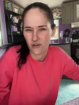 Snapshot of lolabunny9 chatting on February 4, 2025, 4:39 pm lolabunny9 online show from February 4, 2025, 4:39 pm