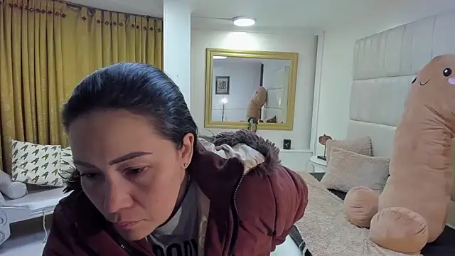 gaby trent online show from November 15, 2025, 10:30 am