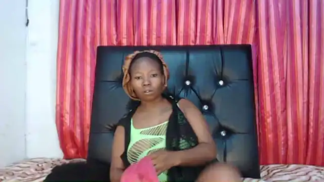 Snapshot of SexyEbonyTee chatting on May 27, 2026, 3:41 pm SexyEbonyTee online show from May 27, 2026, 3:41 pm