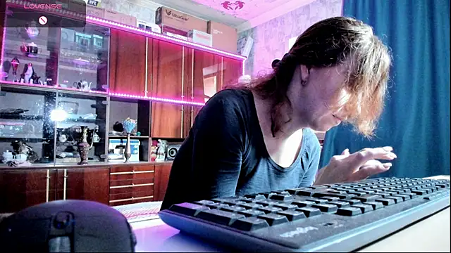 Snapshot of pa1e_pr1ncess chatting on September 11, 2025, 7:08 am pa1e pr1ncess online show from September 11, 2025, 7:08 am