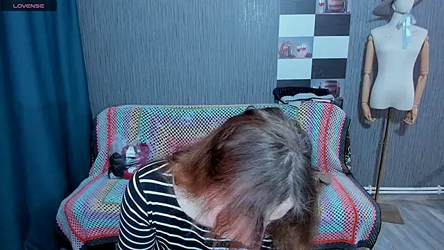 Snapshot of pa1e_pr1ncess chatting on November 13, 2025, 8:18 am pa1e pr1ncess online show from November 13, 2025, 8:18 am