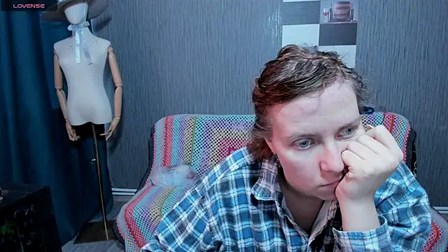 Snapshot of pa1e_pr1ncess chatting on October 18, 2025, 7:43 am pa1e pr1ncess online show from October 18, 2025, 7:43 am