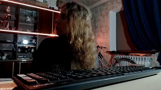 pa1e pr1ncess online show from April 18, 2026, 11:27 pm