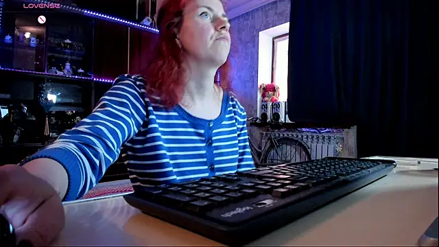 Snapshot of pa1e_pr1ncess chatting on March 22, 2025, 9:24 am pa1e pr1ncess online show from March 22, 2025, 9:24 am