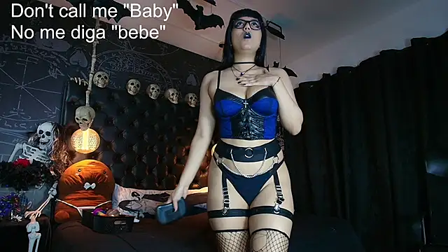 Snapshot of AlexHoe_ chatting on June 12, 2026, 6:49 pm AlexHoe online show from June 12, 2026, 6:49 pm