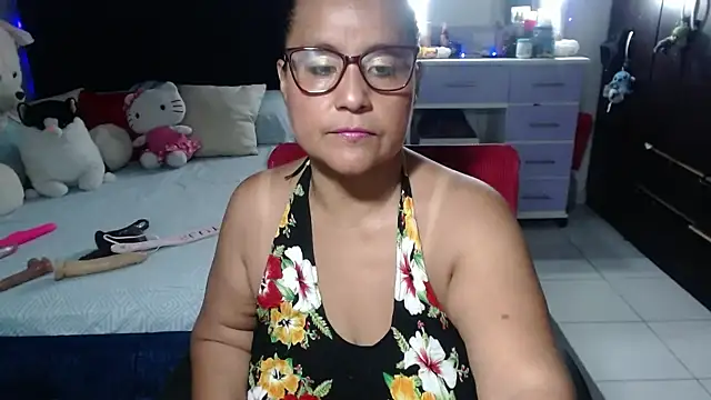 pervert mommy  online show from February 2, 2026, 10:14 am