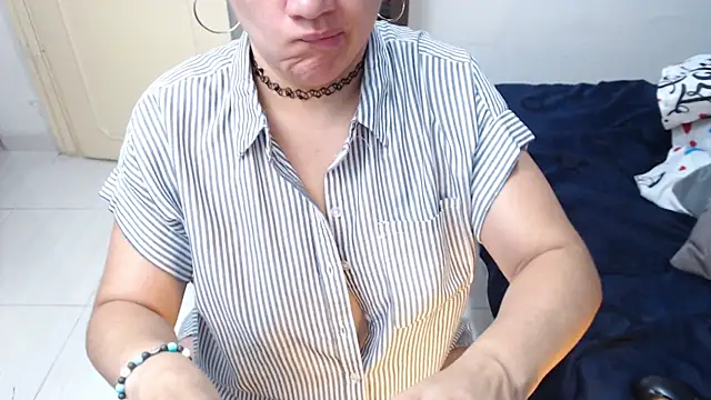 Snapshot of GlendaStarx chatting on September 28, 2025, 3:30 pm GlendaStarx online show from September 28, 2025, 3:30 pm