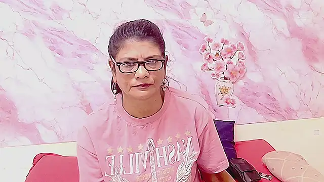 IndianAllure online show from February 9, 2026, 5:38 am