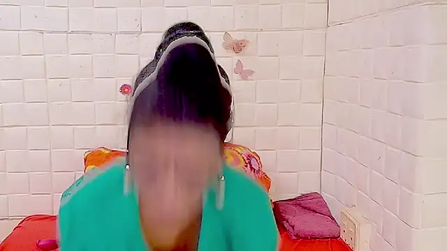 IndianAllure online show from February 28, 2026, 5:29 am