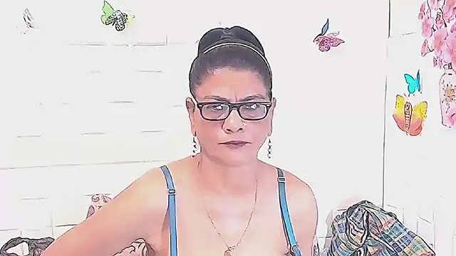 IndianAllure online show from November 14, 2025, 5:33 am