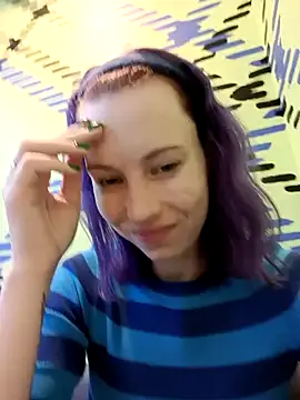 Snapshot of Frost_foxy chatting on January 20, 2025, 7:04 am Frost foxy online show from January 20, 2025, 7:04 am
