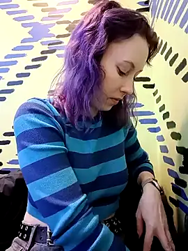 Snapshot of Frost_foxy chatting on January 31, 2025, 6:46 am Frost foxy online show from January 31, 2025, 6:46 am