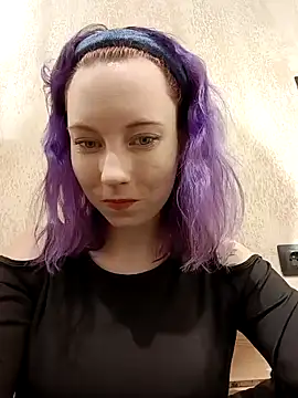 Snapshot of Frost_foxy chatting on January 24, 2025, 7:08 am Frost foxy online show from January 24, 2025, 7:08 am