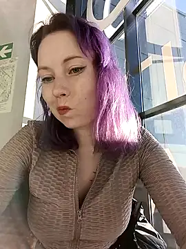 Snapshot of Frost_foxy chatting on January 18, 2025, 8:52 am Frost foxy online show from January 18, 2025, 8:52 am