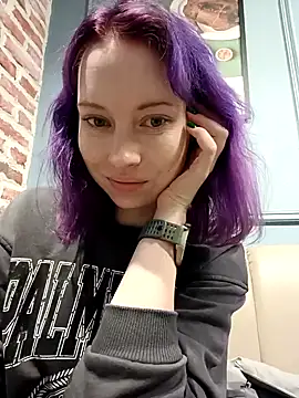 Snapshot of Frost_foxy chatting on January 4, 2025, 5:37 am Frost foxy online show from January 4, 2025, 5:37 am