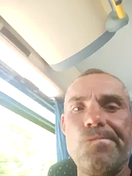 Snapshot of pavel858@xh chatting on June 26, 2026, 10:43 am pavel858xh online show from June 26, 2026, 10:43 am