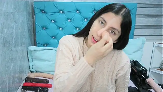Snapshot of MAARYMOON chatting on February 9, 2025, 10:53 am MAARYMOON online show from February 9, 2025, 10:53 am