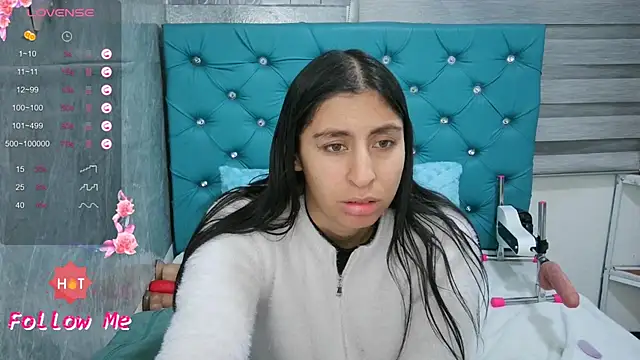 MAARYMOON online show from July 24, 2026, 10:22 am