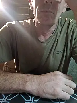 Snapshot of nicali78 chatting on September 13, 2025, 11:43 am nicali78 online show from September 13, 2025, 11:43 am
