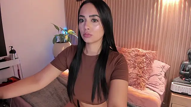 Snapshot of AMELIE_xx chatting on February 21, 2026, 2:46 am AMELIE xx online show from February 21, 2026, 2:46 am