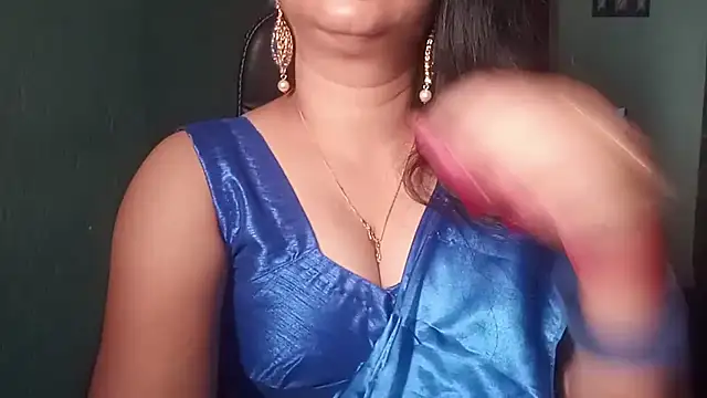 Snapshot of YourModhu chatting on June 15, 2026, 6:07 pm YourModhu online show from June 15, 2026, 6:07 pm