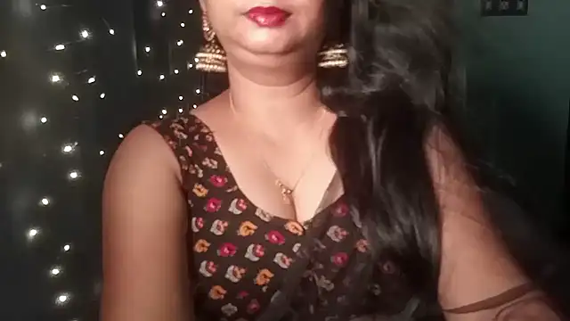 Snapshot of YourModhu chatting on July 15, 2026, 8:21 am YourModhu online show from July 15, 2026, 8:21 am