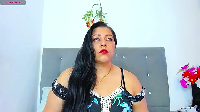 Snapshot of SexxyPamela chatting on September 19, 2025, 7:40 pm SexxyPamela online show from September 19, 2025, 7:40 pm