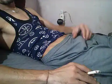 Snapshot of sami883 chatting on October 10, 2025, 1:56 pm sami883 online show from October 10, 2025, 1:56 pm