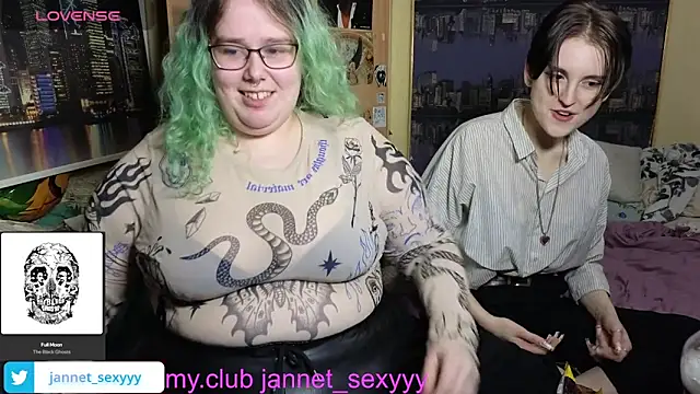 JannetPie online show from December 21, 2025, 6:09 pm