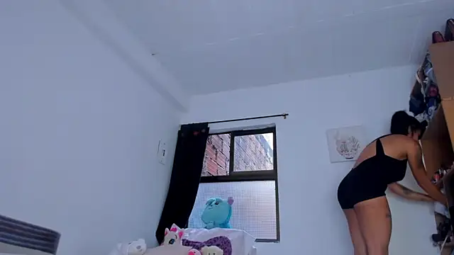 Snapshot of AlondraDiossa03 chatting on September 27, 2025, 7:31 pm AlondraDiossa03 online show from September 27, 2025, 7:31 pm