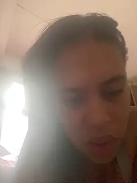 AlondraDiossa03 online show from April 5, 2026, 3:51 pm