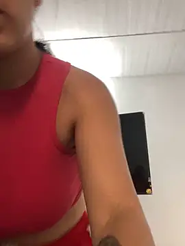 AlondraDiossa03 online show from February 9, 2026, 1:20 pm