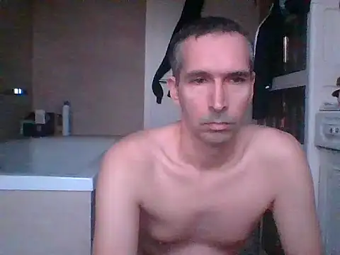 Snapshot of Geiler-boy313 chatting on December 2, 2024, 7:20 am Geiler-boy313 online show from December 2, 2024, 7:20 am