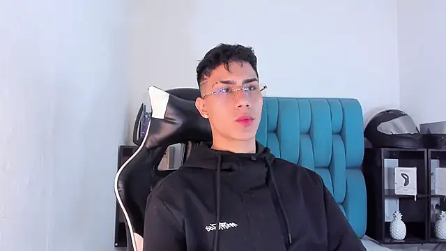 AlanNaughty online show from February 22, 2025, 9:59 pm