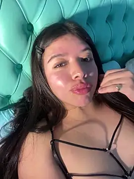 Snapshot of DulceAngelica chatting on June 12, 2026, 3:26 am DulceAngelica online show from June 12, 2026, 3:26 am