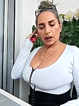 Lossexycacha online show from April 8, 2026, 7:48 pm