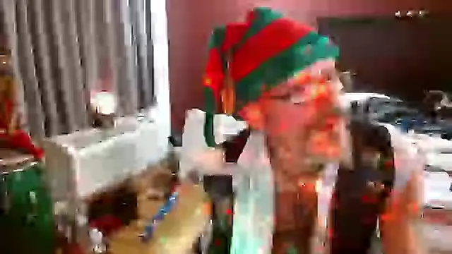 mycock2474u online show from December 1, 2025, 12:39 pm