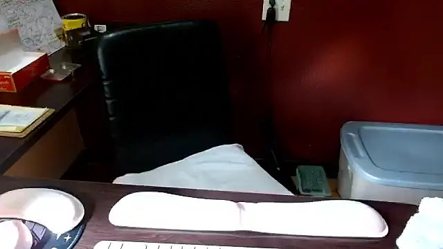 mycock2474u online show from October 31, 2025, 9:00 pm