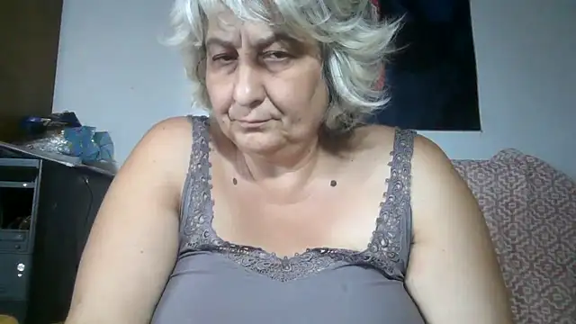Snapshot of ExquisiteMature chatting on July 4, 2026, 2:32 pm ExquisiteMature online show from July 4, 2026, 2:32 pm