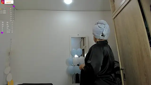 carolgaita online show from April 4, 2026, 11:17 am