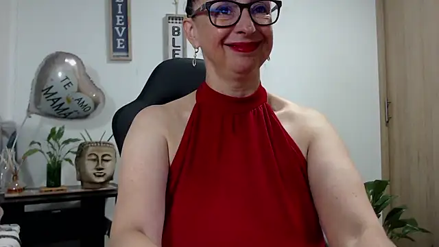 Snapshot of pattymaturex chatting on May 16, 2026, 1:15 am pattymaturex online show from May 16, 2026, 1:15 am