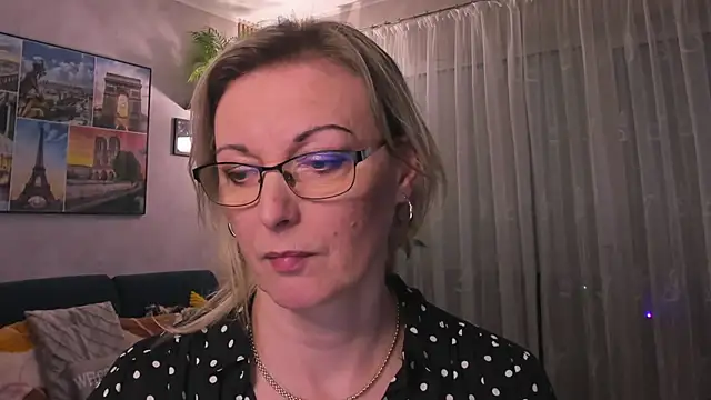 vanessa chat online show from March 19, 2025, 5:50 pm