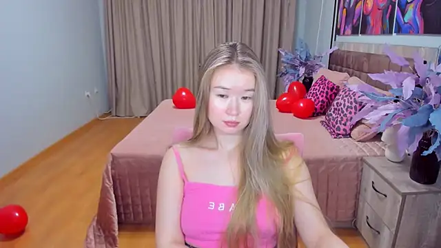 PollyOcean online show from February 17, 2025, 1:55 pm