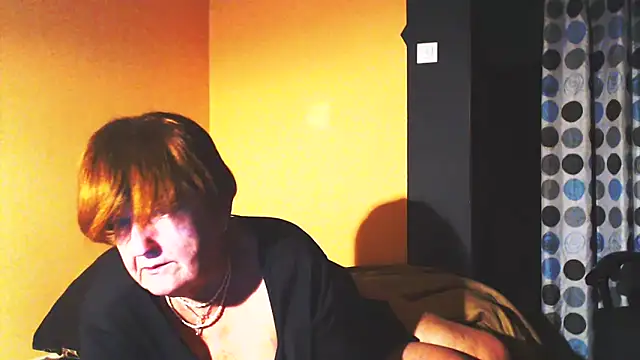 Snapshot of MioritaHard chatting on March 6, 2025, 12:00 am MioritaHard online show from March 6, 2025, 12:00 am