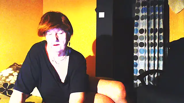 Snapshot of MioritaHard chatting on March 19, 2025, 11:25 pm MioritaHard online show from March 19, 2025, 11:25 pm