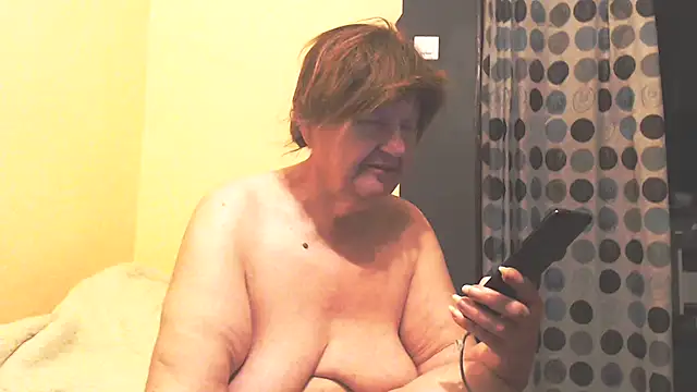 MioritaHard online show from April 6, 2026, 9:38 pm