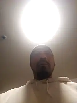 Rastaasian online show from November 25, 2025, 9:09 am