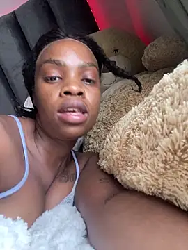 LuciousLips96 online show from March 4, 2026, 6:10 am