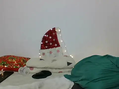 Snapshot of TRIISTAN_KING10 chatting on December 28, 2024, 12:04 am TRIISTAN KING10 online show from December 28, 2024, 12:04 am